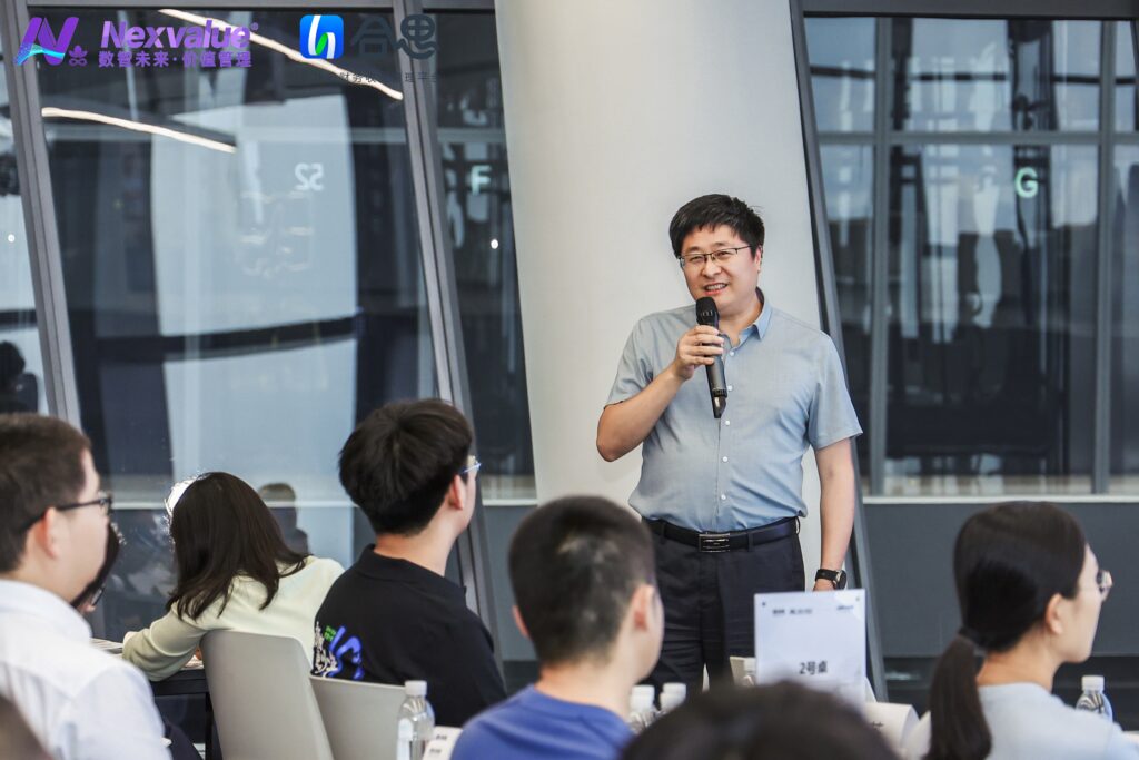 AI“拼”出财务新未来:一场实践营,挖出企业新增量